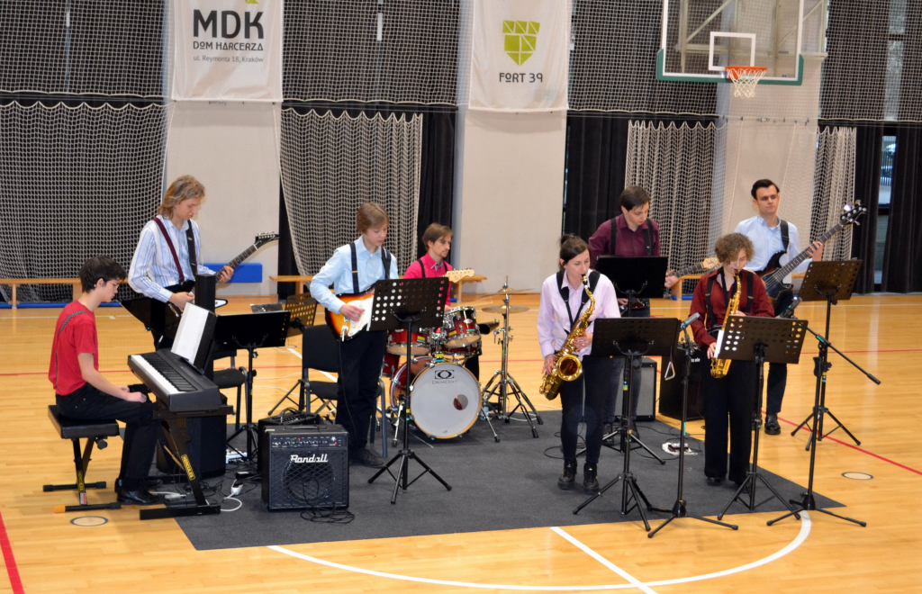 Zespół instrumentalny w MDH DK